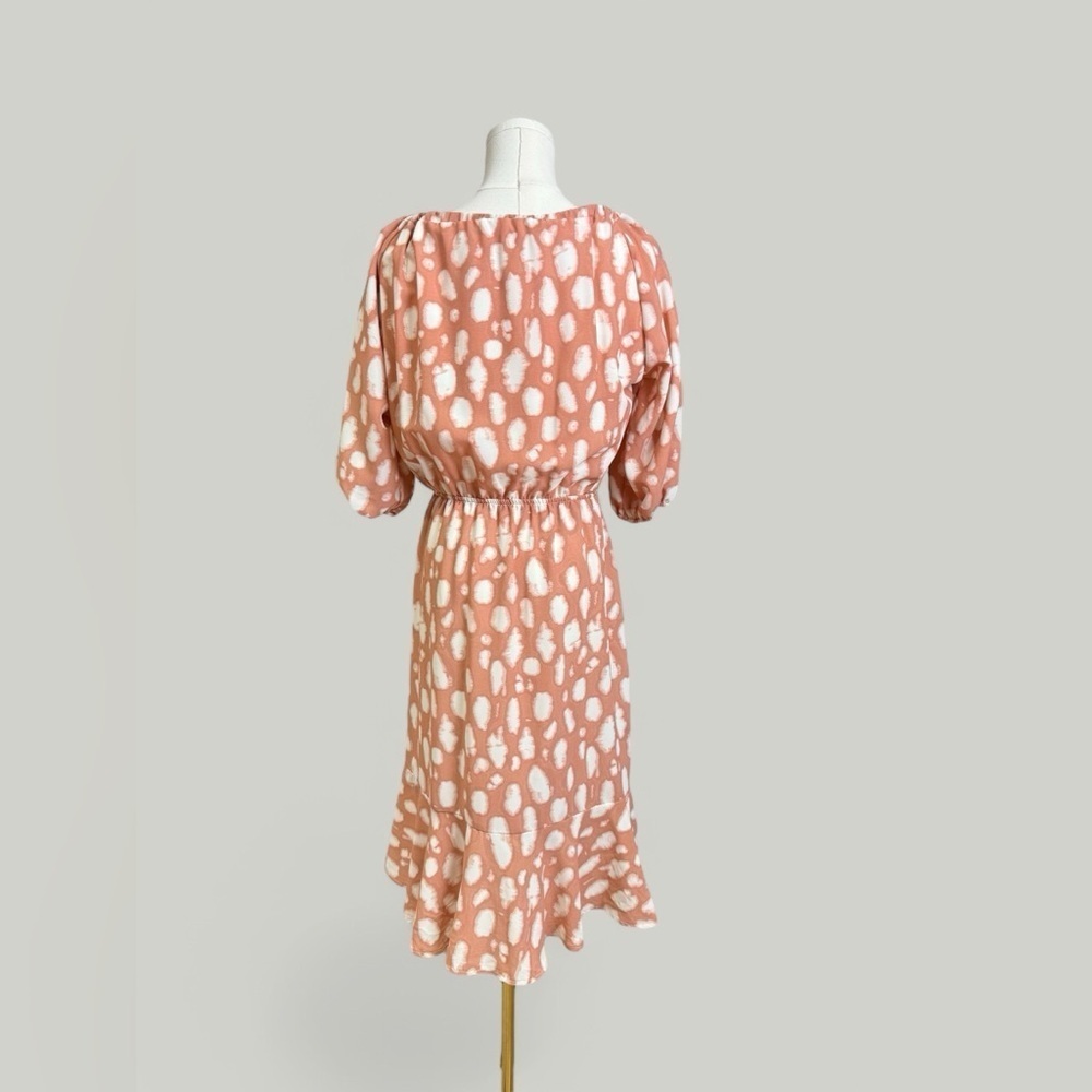 SAINTS & HEARTS Dress Women Size Small Tan White Midi Off-shoulder 3/4 Sleeves - Picture 5 of 14